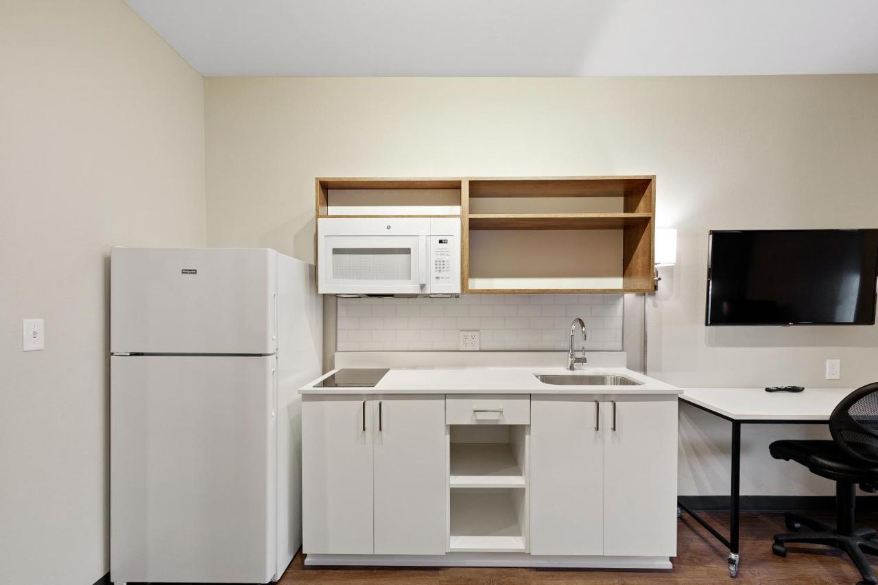 Extended Stay America Premier Suites - Tampa - Fairgrounds - Casino Eksteriør billede