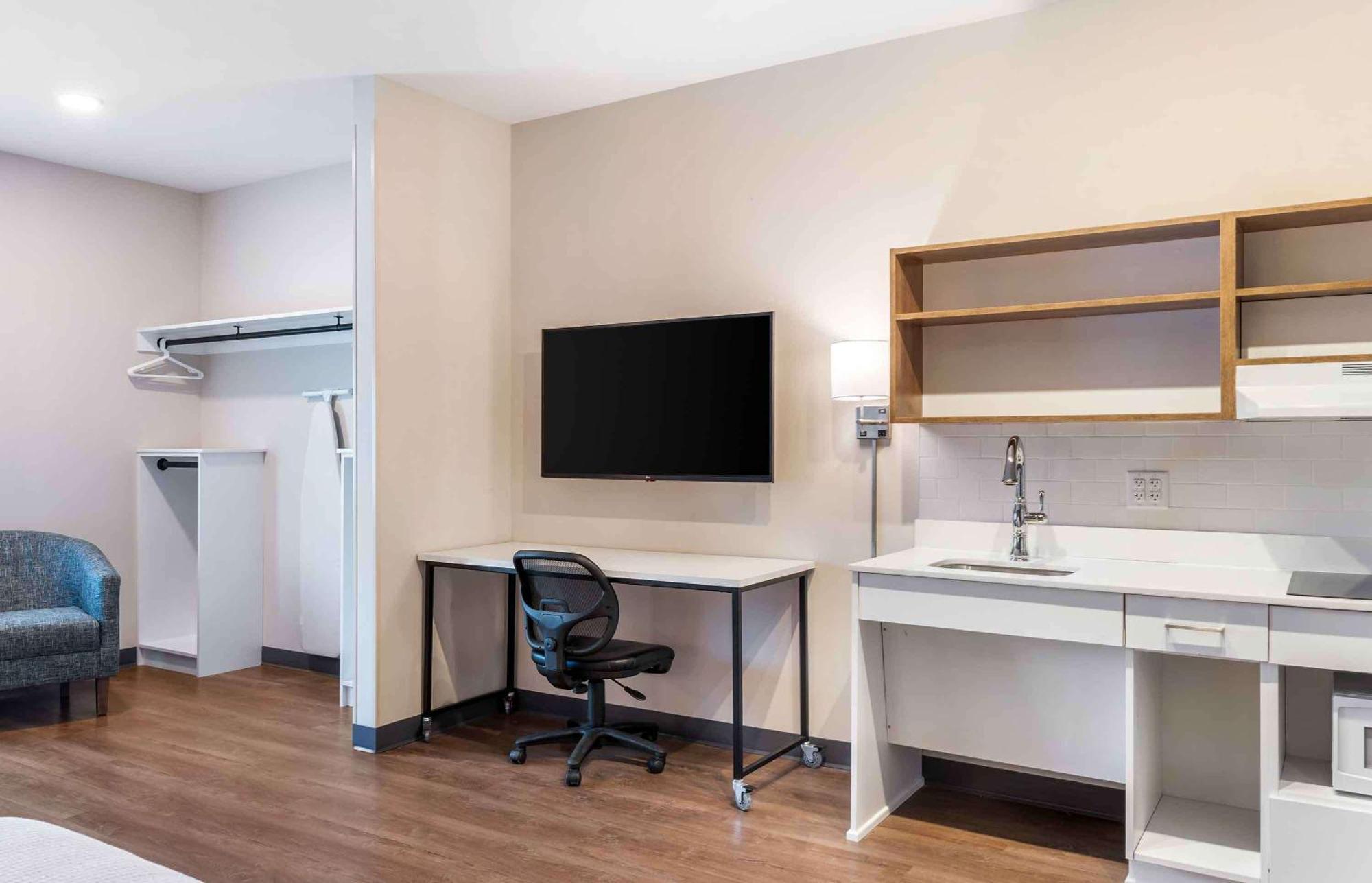 Extended Stay America Premier Suites - Tampa - Fairgrounds - Casino Eksteriør billede